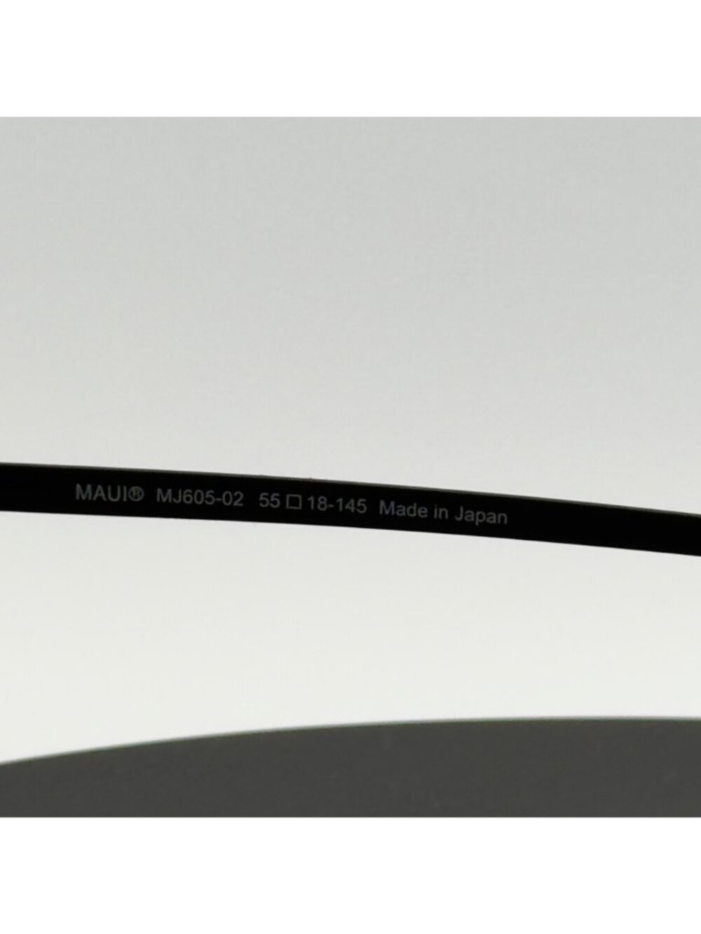 Maui Jim Sharks Cove MJ605-02 Black Hawaii Lava Sunglasses 55 18 145 READ - Picture 9 of 14